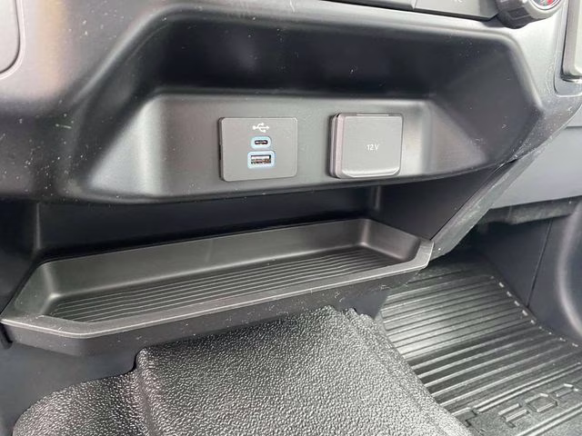 2026 Oxford White Ford Super Duty F-250 SRW XL RWD Truck