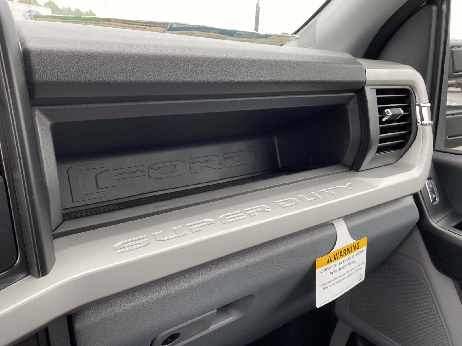 2026 Oxford White Ford Super Duty F-250 SRW XL RWD Truck