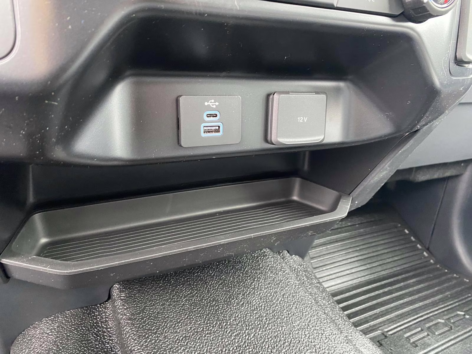 2026 Oxford White Ford Super Duty F-250 SRW XL RWD Truck