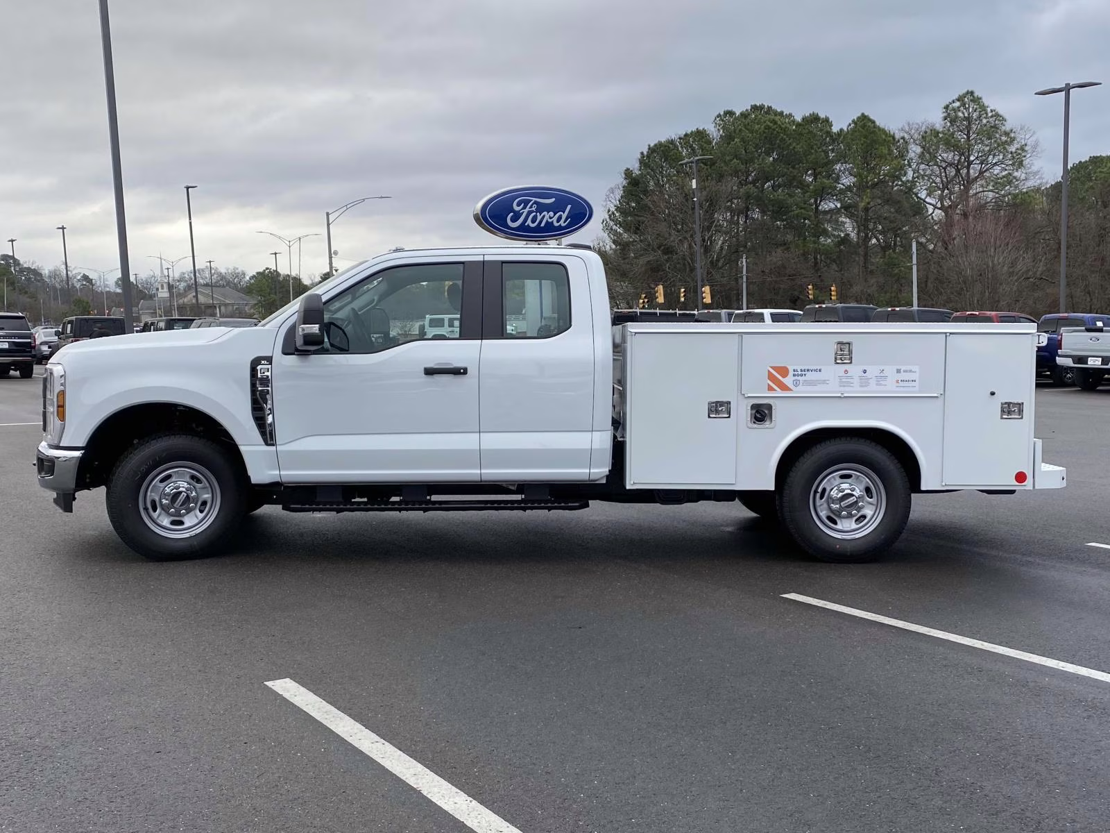 2026 Oxford White Ford Super Duty F-250 SRW XL RWD Truck