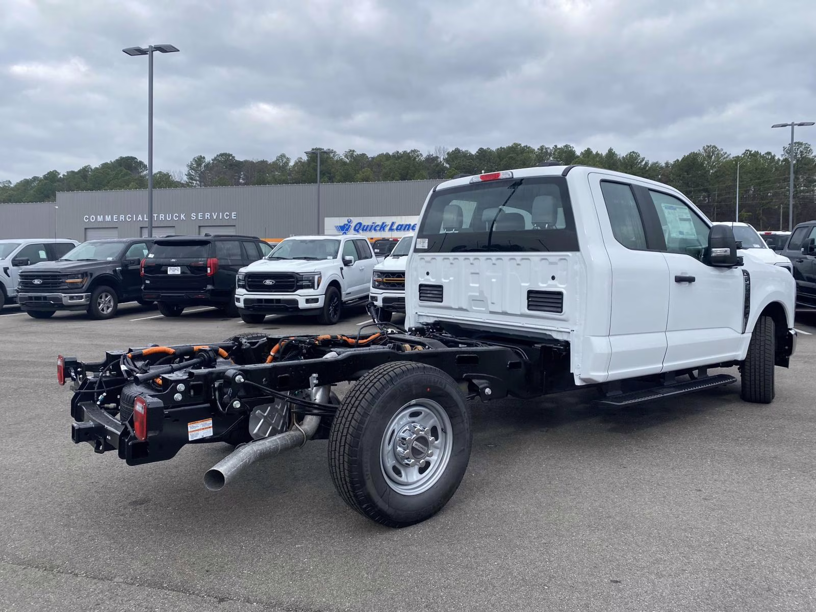 2026 Oxford White Ford Super Duty F-250 SRW XL RWD Truck