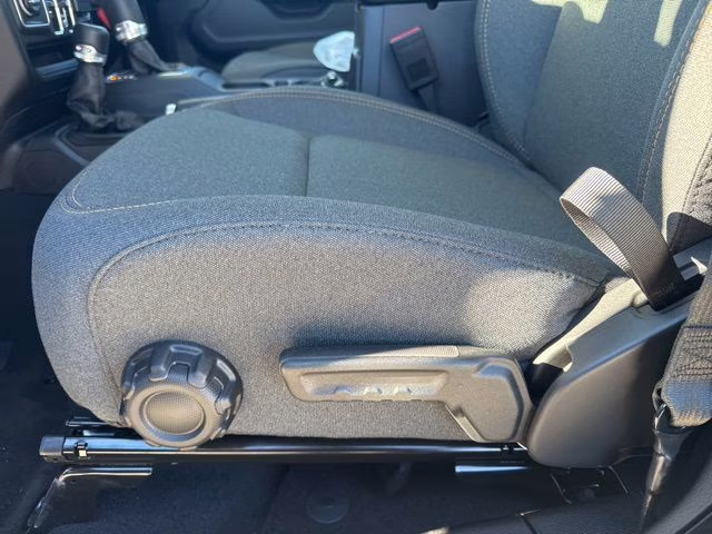 2026 Black Clearcoat Jeep Gladiator Sport 4X4 Truck