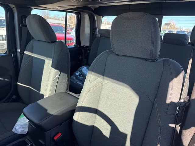 2026 Black Clearcoat Jeep Gladiator Sport 4X4 Truck
