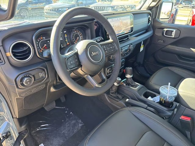 2026 Anvil Clearcoat Jeep Gladiator Sahara 4X4 Truck
