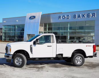2026 Oxford White Ford Super Duty F-350 SRW XL 4X4 Truck