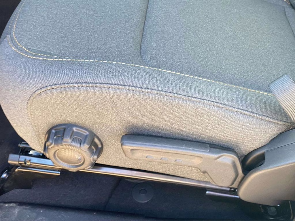 2026 Anvil Clear Coat Jeep Wrangler Sport 4X4 SUV