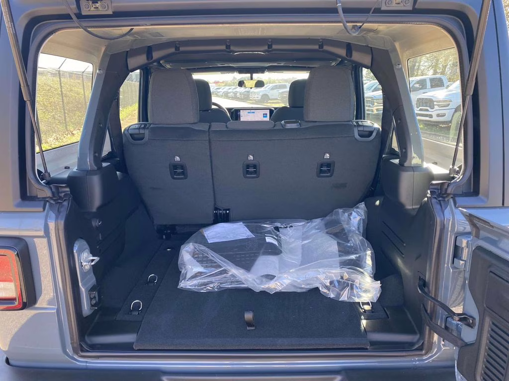 2026 Anvil Clear Coat Jeep Wrangler Sport 4X4 SUV