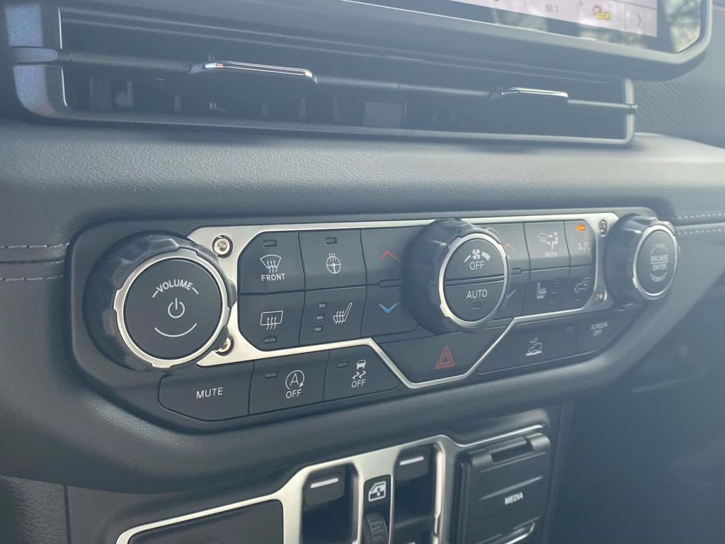 2026 black clearcoat Jeep Wrangler Rubicon 4X4 SUV