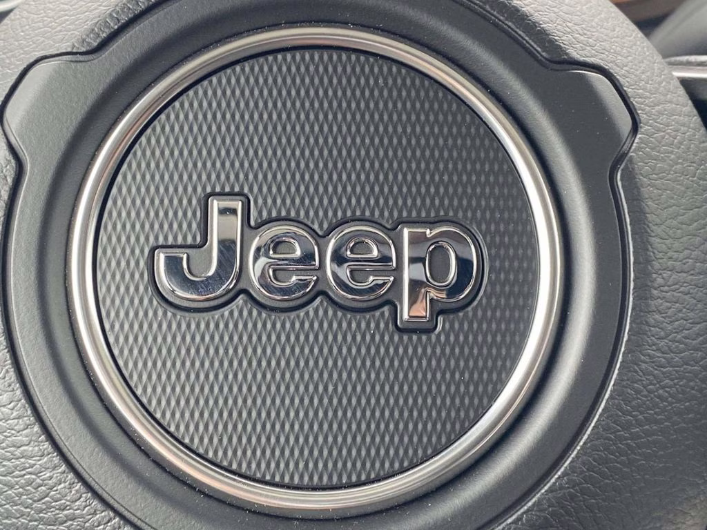 2026 Black Clearcoat Jeep Gladiator Sport 4X4 Truck