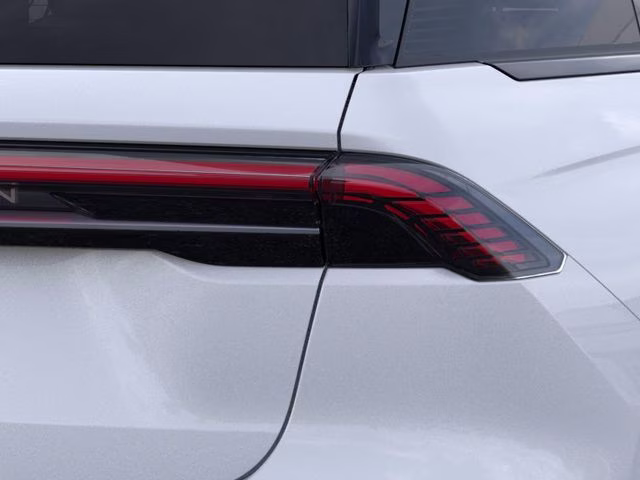 2026 White Platinum Clearcoat Metallic Lincoln Nautilus Premiere AWD SUV
