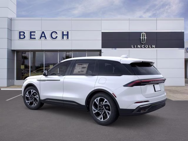 2026 White Platinum Clearcoat Metallic Lincoln Nautilus Premiere AWD SUV