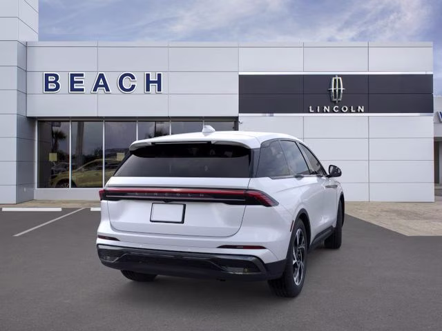 2026 White Platinum Clearcoat Metallic Lincoln Nautilus Premiere AWD SUV