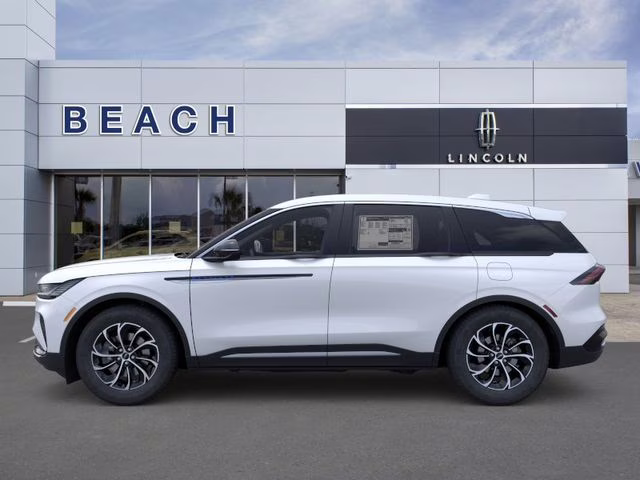 2026 White Platinum Clearcoat Metallic Lincoln Nautilus Premiere AWD SUV