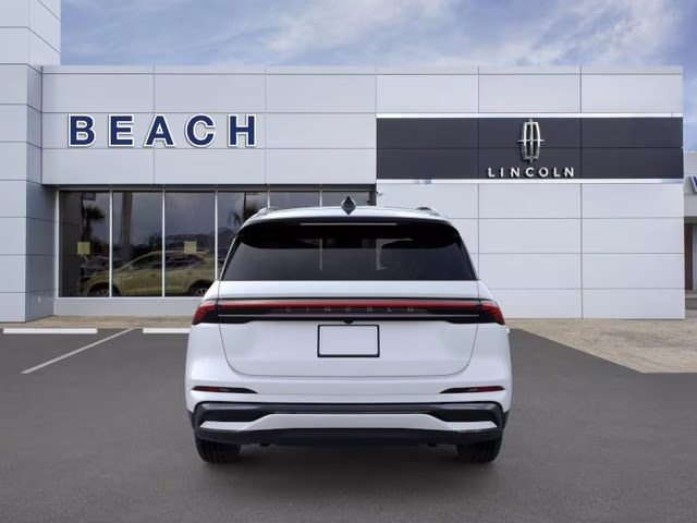 2026 White Platinum Clearcoat Metallic Lincoln Nautilus Reserve AWD SUV