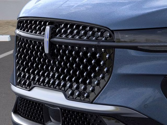 2026 Whisper Blue Metallic Clearcoat Lincoln Nautilus Reserve AWD SUV