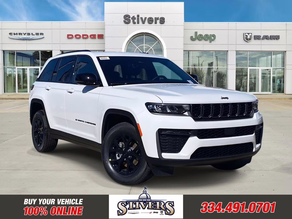 2026 Bright White Clearcoat Jeep Grand Cherokee Laredo Altitude RWD SUV