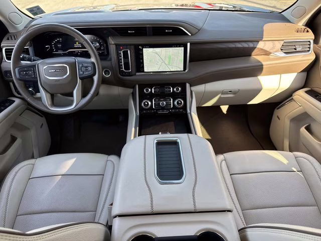 2022 Onyx Black GMC Yukon XL Denali RWD SUV