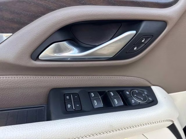 2022 Onyx Black GMC Yukon XL Denali RWD SUV