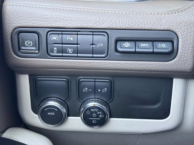 2022 Onyx Black GMC Yukon XL Denali RWD SUV