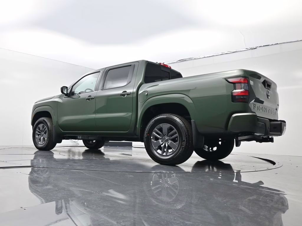 2026 Tactical Green Metallic Nissan Frontier SV 4X4 Truck