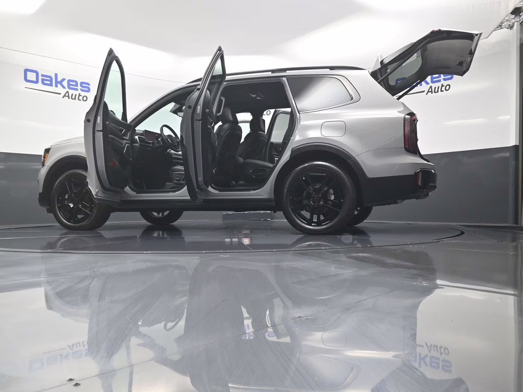 2025 Wolf Gray Kia Telluride SX-Prestige X-Line AWD SUV
