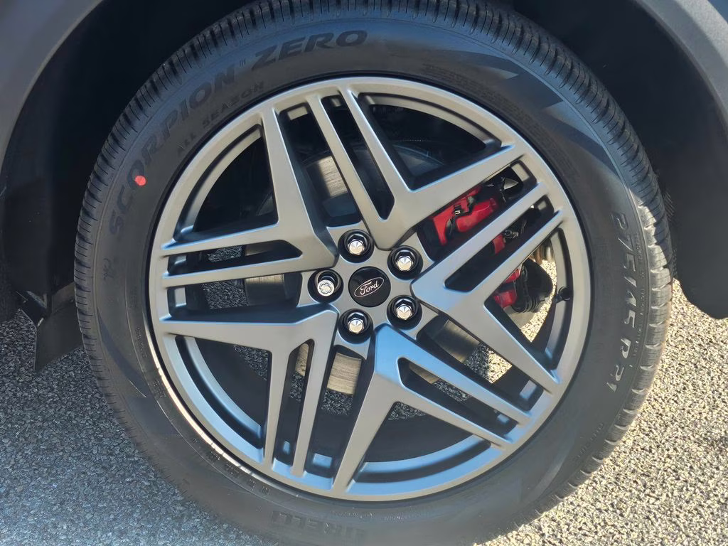 2026 Agate Black Metallic Ford Explorer ST 4X4 SUV