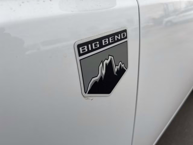 2025 Oxford White Ford Bronco Big Bend 4X4 SUV