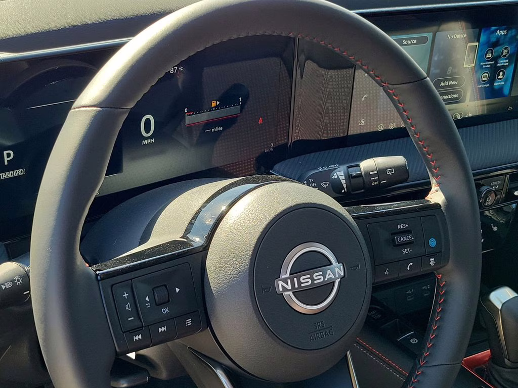 2026 Super Black Nissan Kicks SR FWD SUV