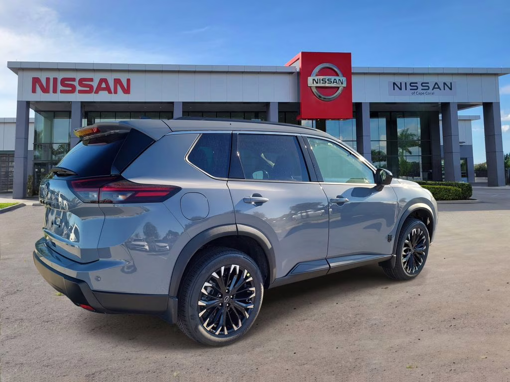 2026 Boulder Gray Pearl Nissan Rogue SV FWD SUV