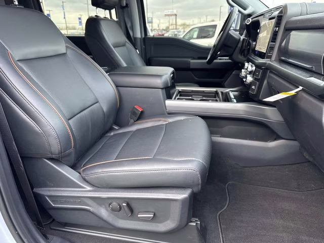 2026 Gray Metallic Ford Super Duty F-250 SRW Lariat 4X4 Truck