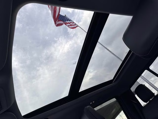 2026 Gray Metallic Ford Super Duty F-250 SRW Lariat 4X4 Truck