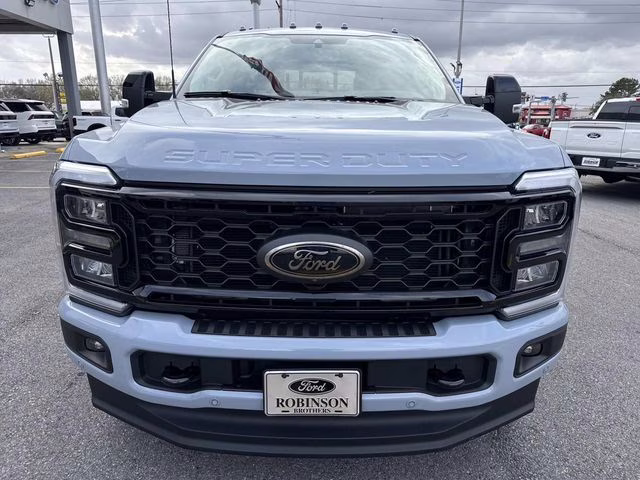 2026 Gray Metallic Ford Super Duty F-250 SRW Lariat 4X4 Truck