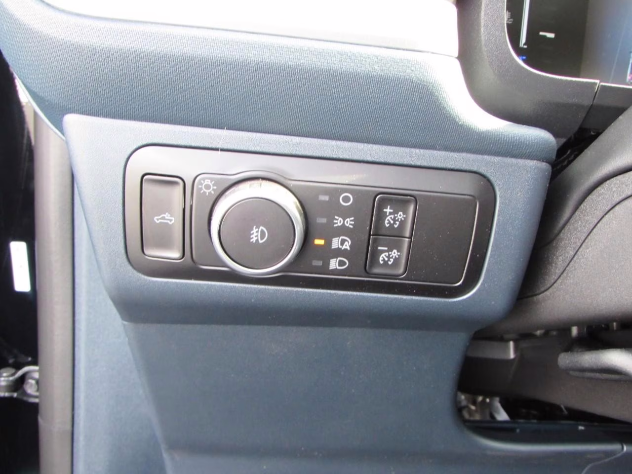 2026 Shadow Black Ford Maverick Lobo Standard AWD Truck