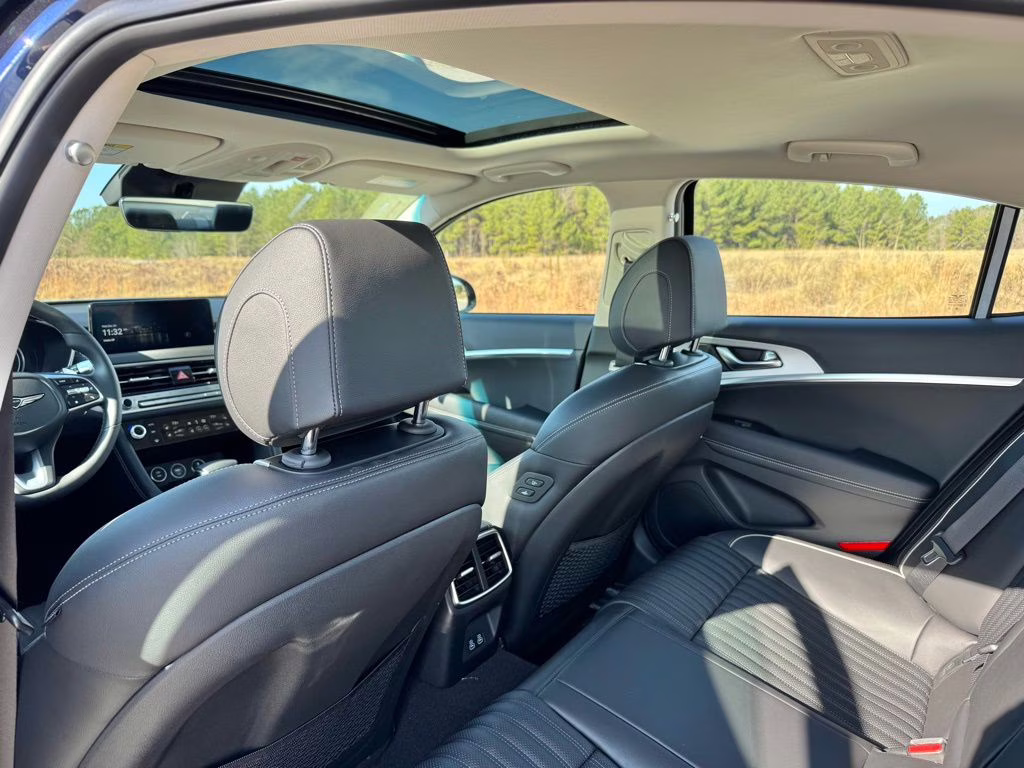 2026 Capri Blue Genesis G70 2.5T Prestige RWD Sedan