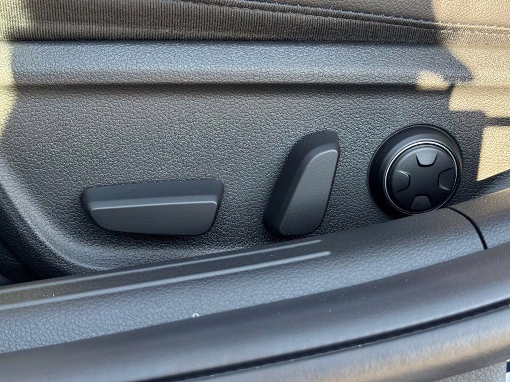 2026 Capri Blue Genesis G70 2.5T Prestige RWD Sedan