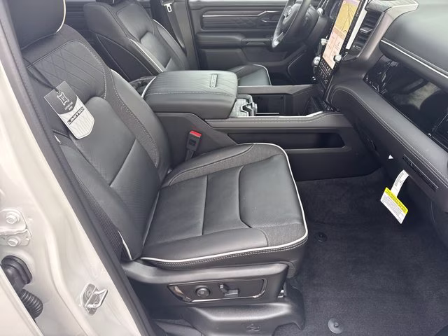 2026 Ivory White Tri-Coat Pearlcoat Ram 1500 Limited 4X4 Truck