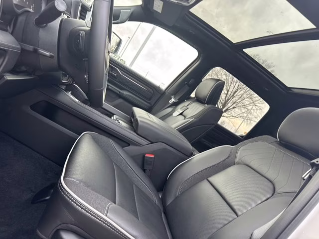 2026 Ivory White Tri-Coat Pearlcoat Ram 1500 Limited 4X4 Truck