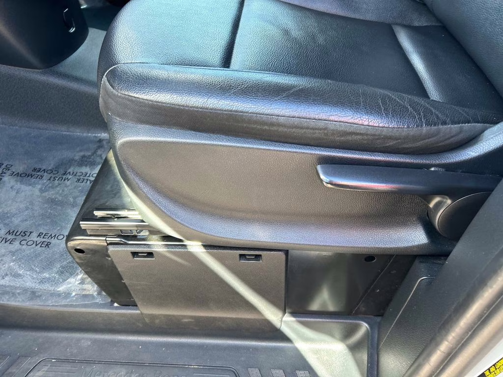 2023 Mountain Crystal White Metallic Mercedes-Benz Metris Cargo RWD Van