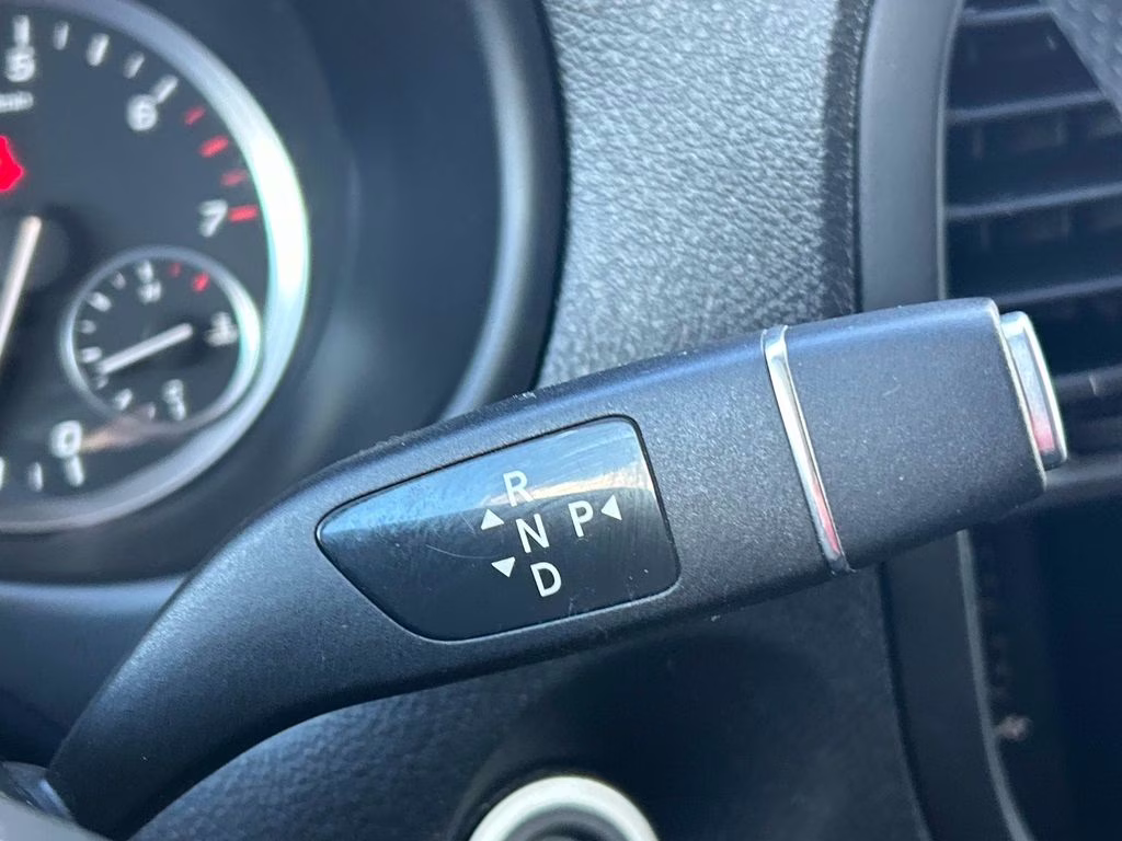 2023 Mountain Crystal White Metallic Mercedes-Benz Metris Cargo RWD Van