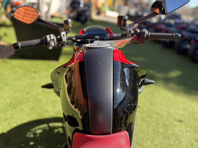2024 RED Ducati MONSTER 937+ SP