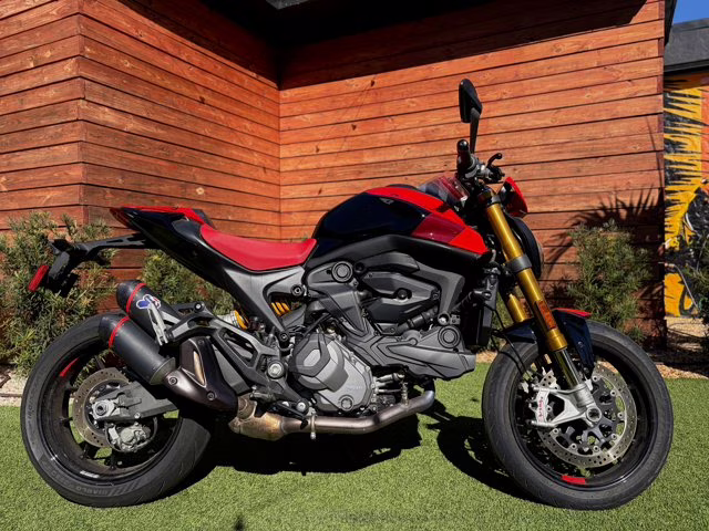 2024 RED Ducati MONSTER 937+ SP