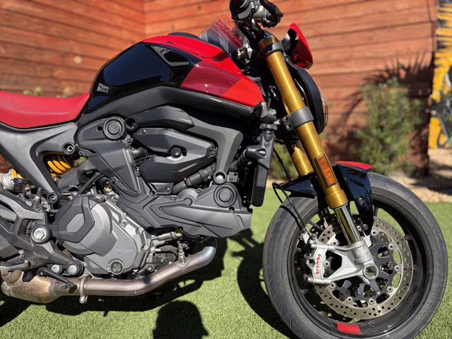 2024 RED Ducati MONSTER 937+ SP