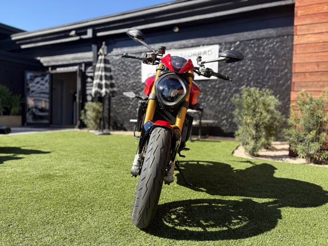 2024 RED Ducati MONSTER 937+ SP
