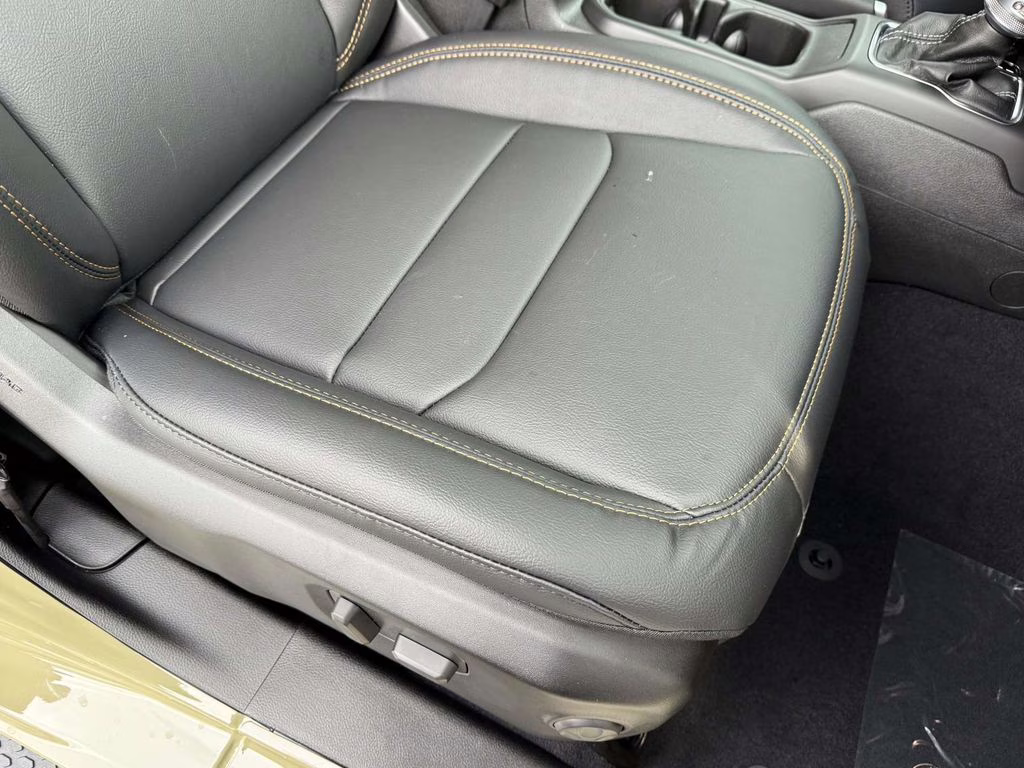 2026 41 Jeep Wrangler Sahara 4X4 SUV