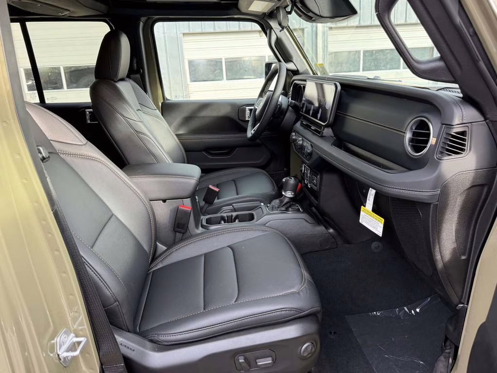 2026 41 Jeep Wrangler Sahara 4X4 SUV