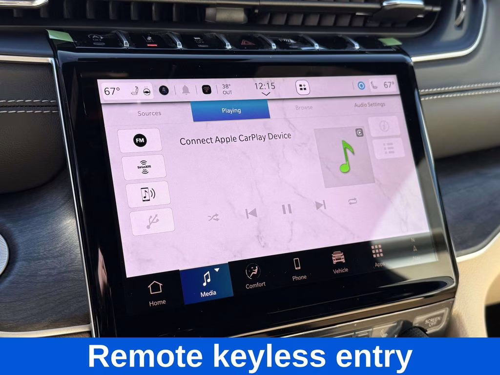 2025 Bright White Clearcoat Jeep Grand Cherokee Limited 4X4 SUV