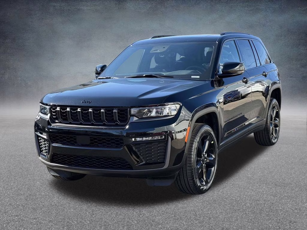 2026 Diamond Black Crystal Pearlcoat Jeep Grand Cherokee Limited 4X4 SUV