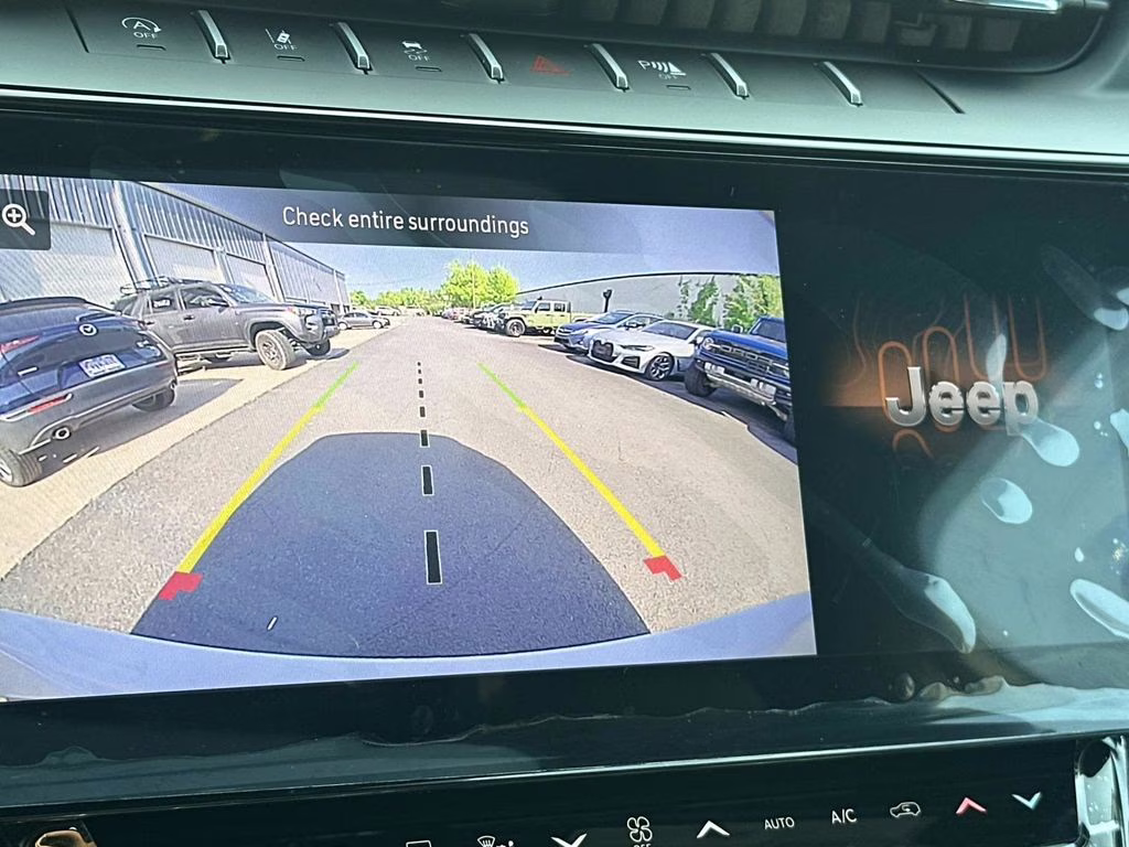 2026 Bright White Clearcoat Jeep Grand Cherokee Limited 4X4 SUV