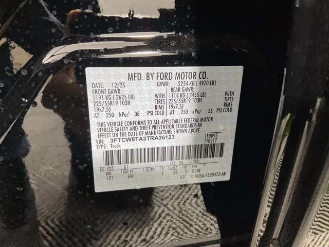 2026 Shadow Black Ford Maverick Lobo Standard AWD Truck