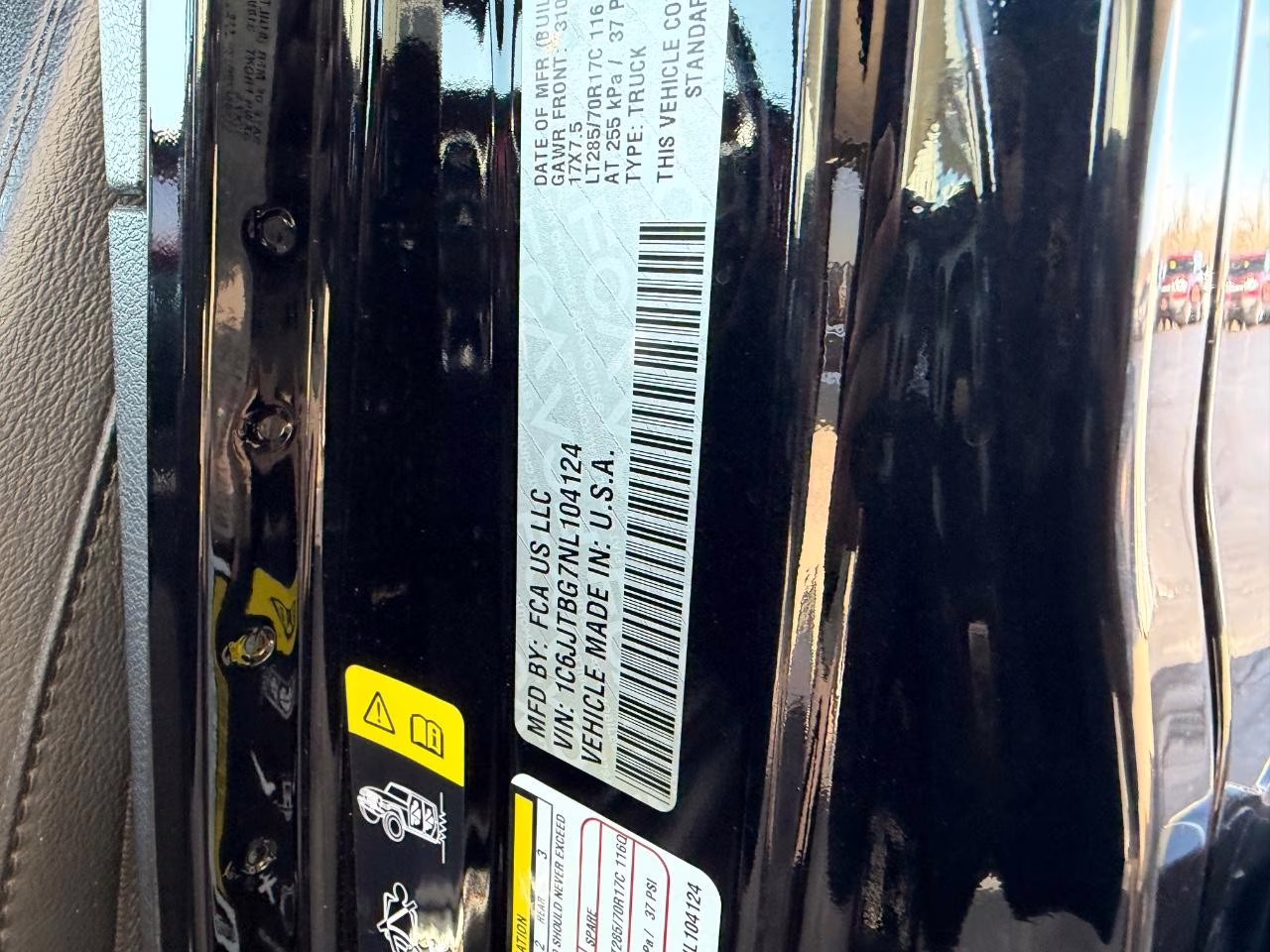 2022 Black Clearcoat Jeep Gladiator Rubicon 4X4 Truck